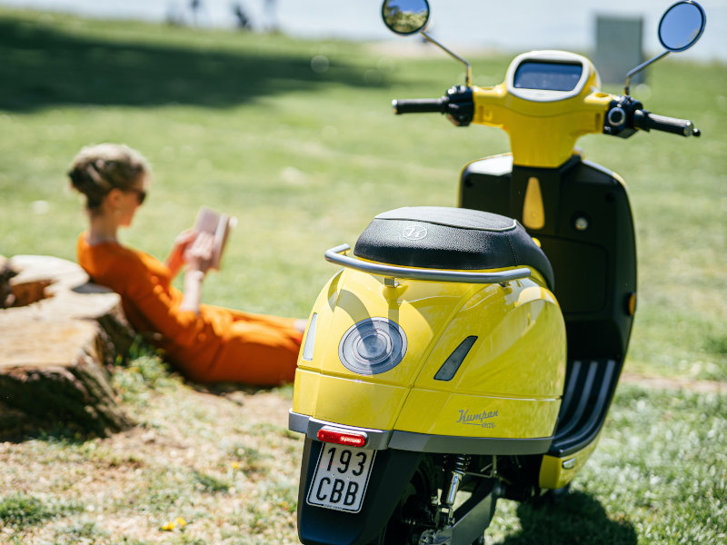 Scooter Rijbewijs in 1 Dag Warmenhuizen